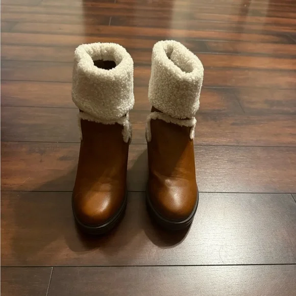 JustFab Ellie Trim Heeled Sherpa Lined Women's Boot Tan/Brown - Picture 5 of 7